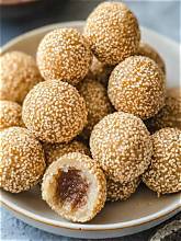 TB SESAME BALLS